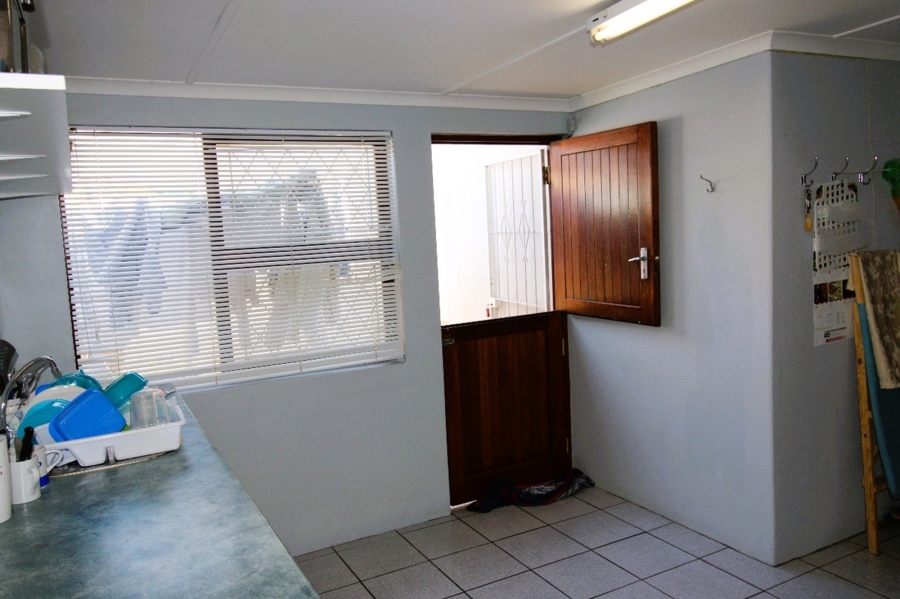To Let 3 Bedroom Property for Rent in Gonubie Eastern Cape
